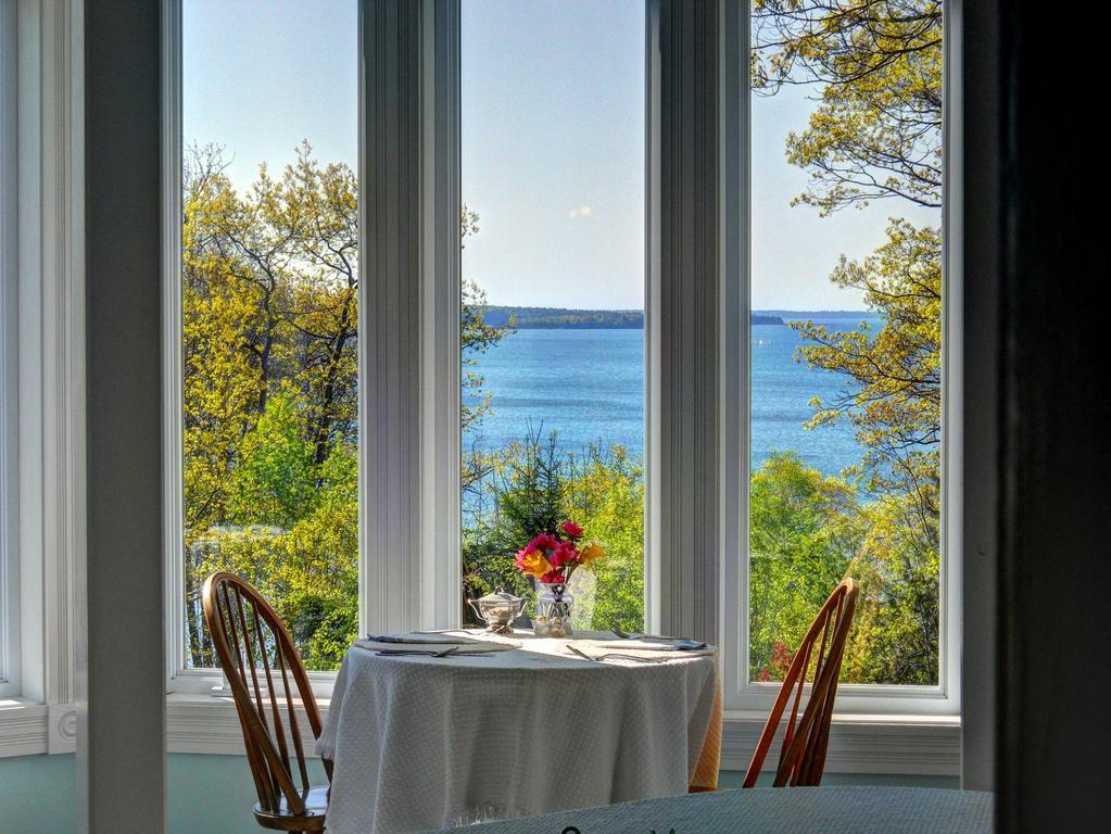 Bed and Breakfast Victorian By The Sea Линкольнвилл Экстерьер фото