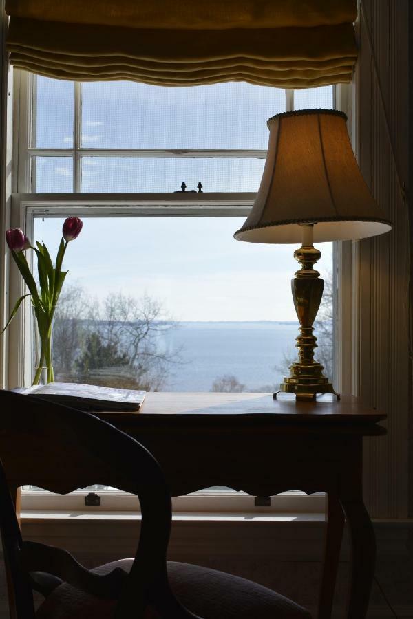 Bed and Breakfast Victorian By The Sea Линкольнвилл Экстерьер фото